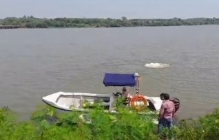 Una mujer falleció al caer con su vehículo al arroyo mártires en Posadas