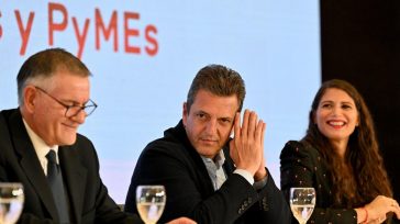 Massa anunció medidas de alivio fiscal: Beneficiarán a más de 1 millón de monotributistas, 700.000 autónomos y 300.000 pequeñas y medianas empresas