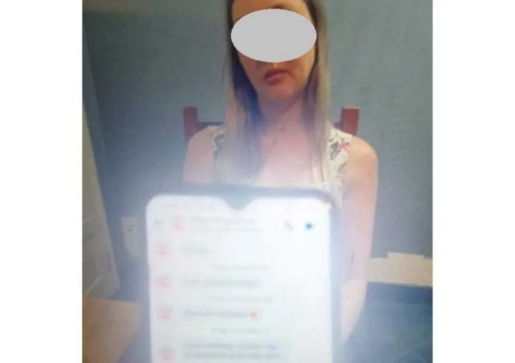 La dueña de una tienda encerró y maltrato a una cliente en su deposito
