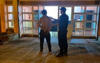 PUERTO IGUAZÚ: Intentó violar a una mujer en plena vía publica, vecinos escucharon los gritos y salieron a ayudar