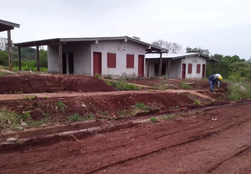 OBERÁ: Continúan las obras de las 150 viviendas en el Bº Copisa
