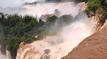Crecida histórica del río Iguazú, las cataratas estarán cerradas este lunes y martes