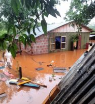 El Soberbio: Ya son 150 familias evacuadas y el río Uruguay continúa creciendo