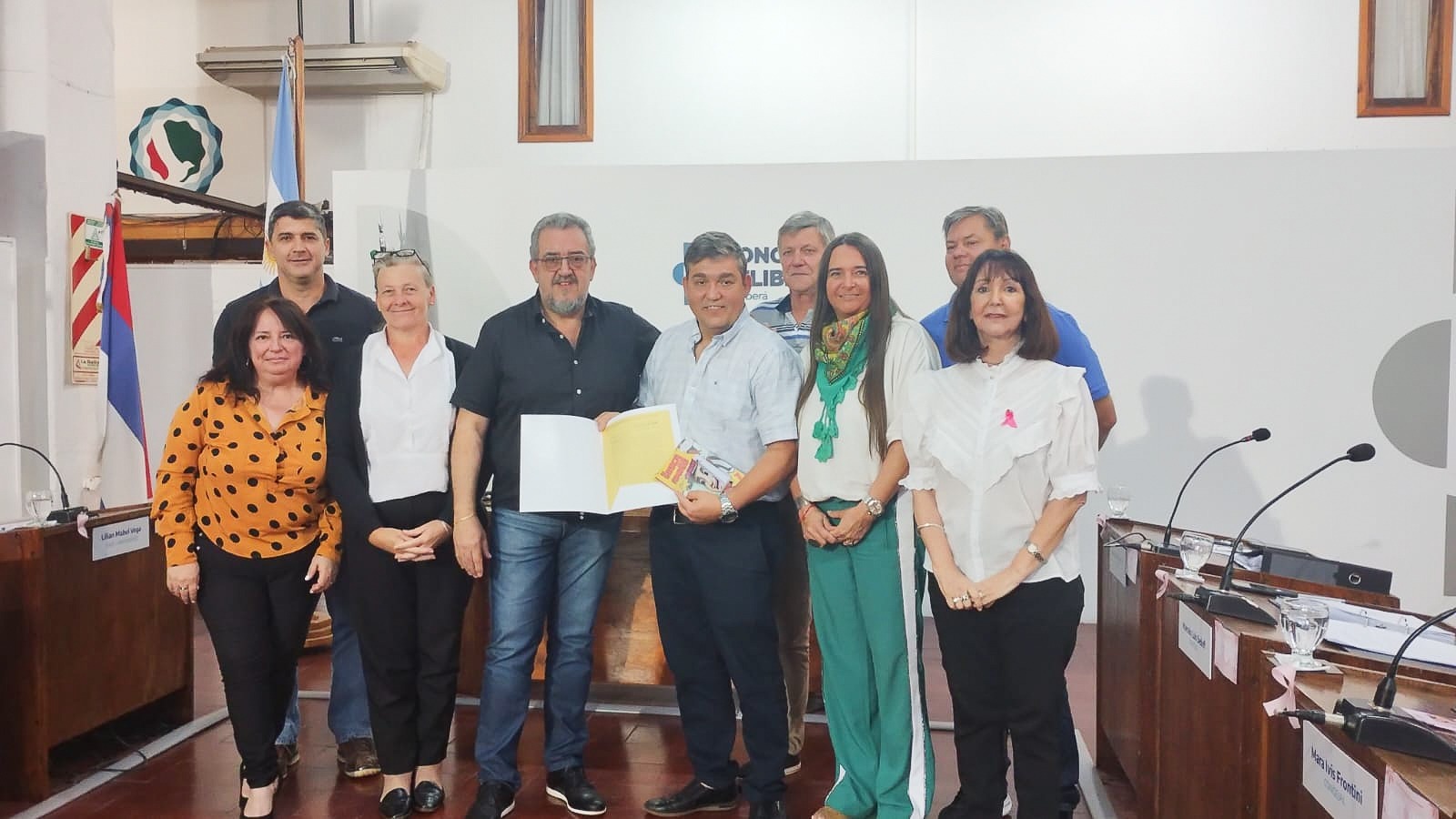 Declararon de Interés Municipal la protección de las Abejas