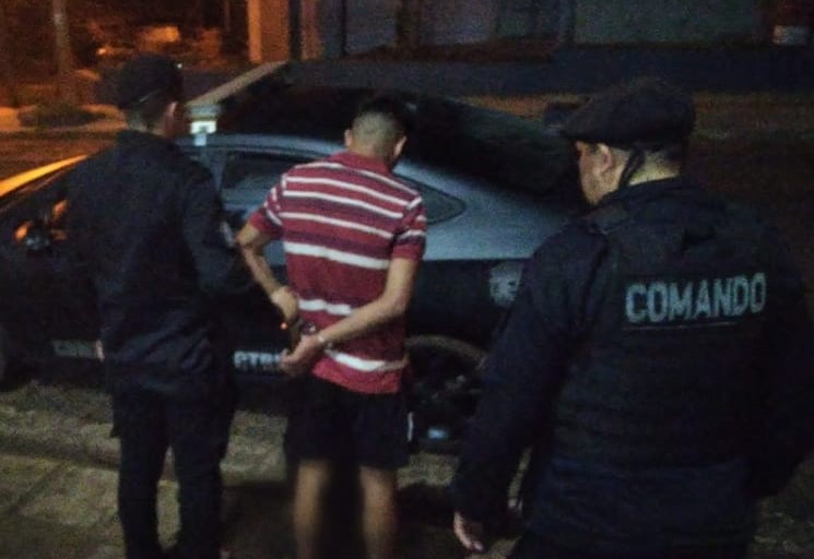 La Policía logró ubicar y detener a un joven que intentó ingresar a una vivienda en Oberá