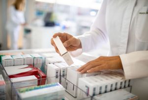 Farmacias sin stock de algunos medicamentos por restricción en la distribución de las droguerías