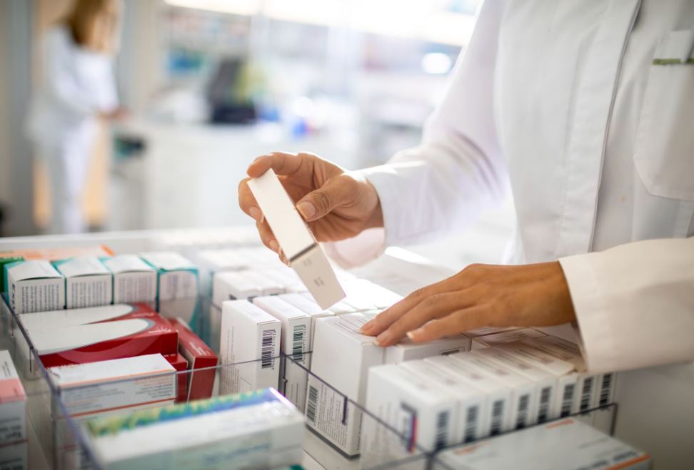 Farmacias sin stock de algunos medicamentos por restricción en la distribución de las droguerías