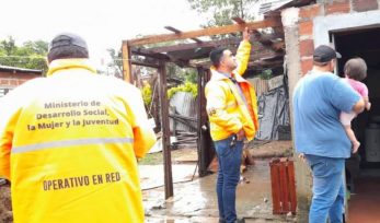 El Ministerio de Desarrollo Social asiste a mas familias afectadas por el temporal