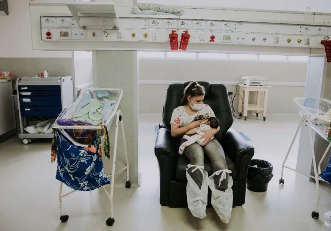 Fundación Pequeños Gigantes entregó insumos para el sector de Neonatología del Hospital Samic de Oberá