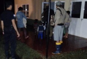 Tras temporal en Oberá se brindo asistencia a varias familias afectadas por las intensas lluvias