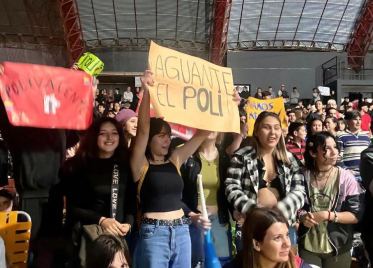 Brilló la Estudiantina Obereña en el Parque de las Naciones