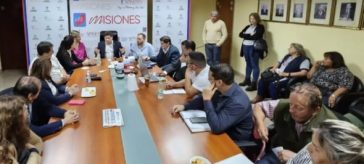 Misiones: El Gobierno llegó a un acuerdo salarial para los agentes de salud de la provincia