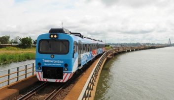 Hoy el tren que une Posadas y Encarnación no funcionará por el paro general