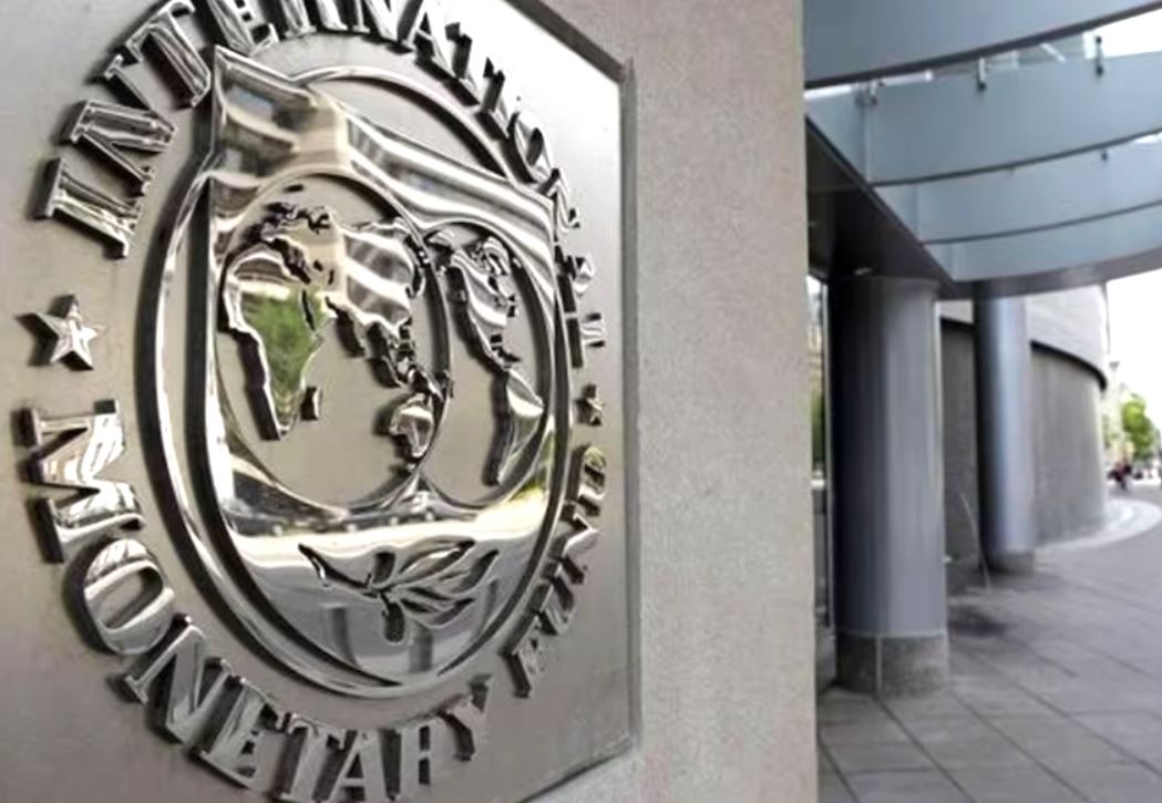 El Gobierno Nació realizo un pago a FMI alivianando la deuda, pero dejando las reservas a niveles muy bajos