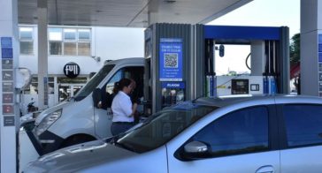 El Gobierno postergó el aumento de los impuestos que impactan en el precio del combustible