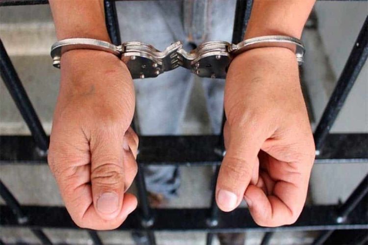 Pastor fue detenido tras una denuncia realizada por la hija, que lo acusó de haber abusado sexualmente de su propia nieta