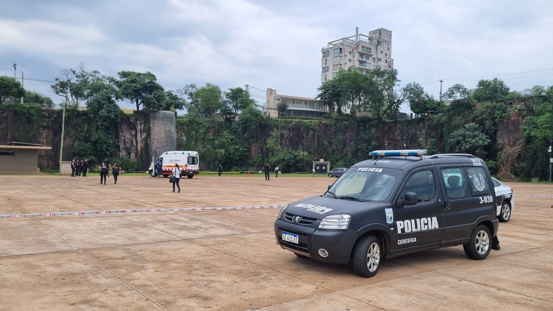Un hombre fue encontrado sin vida en la Cascada de la Costanera de Posadas