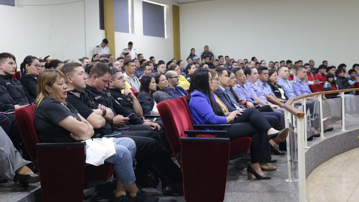 Capacitación y Abordaje en Violencias