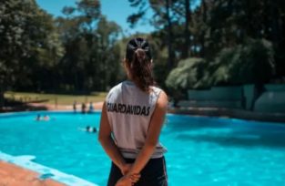 Guardavidas obereños no necesitarán revalidar aptitudes para trabajar este verano