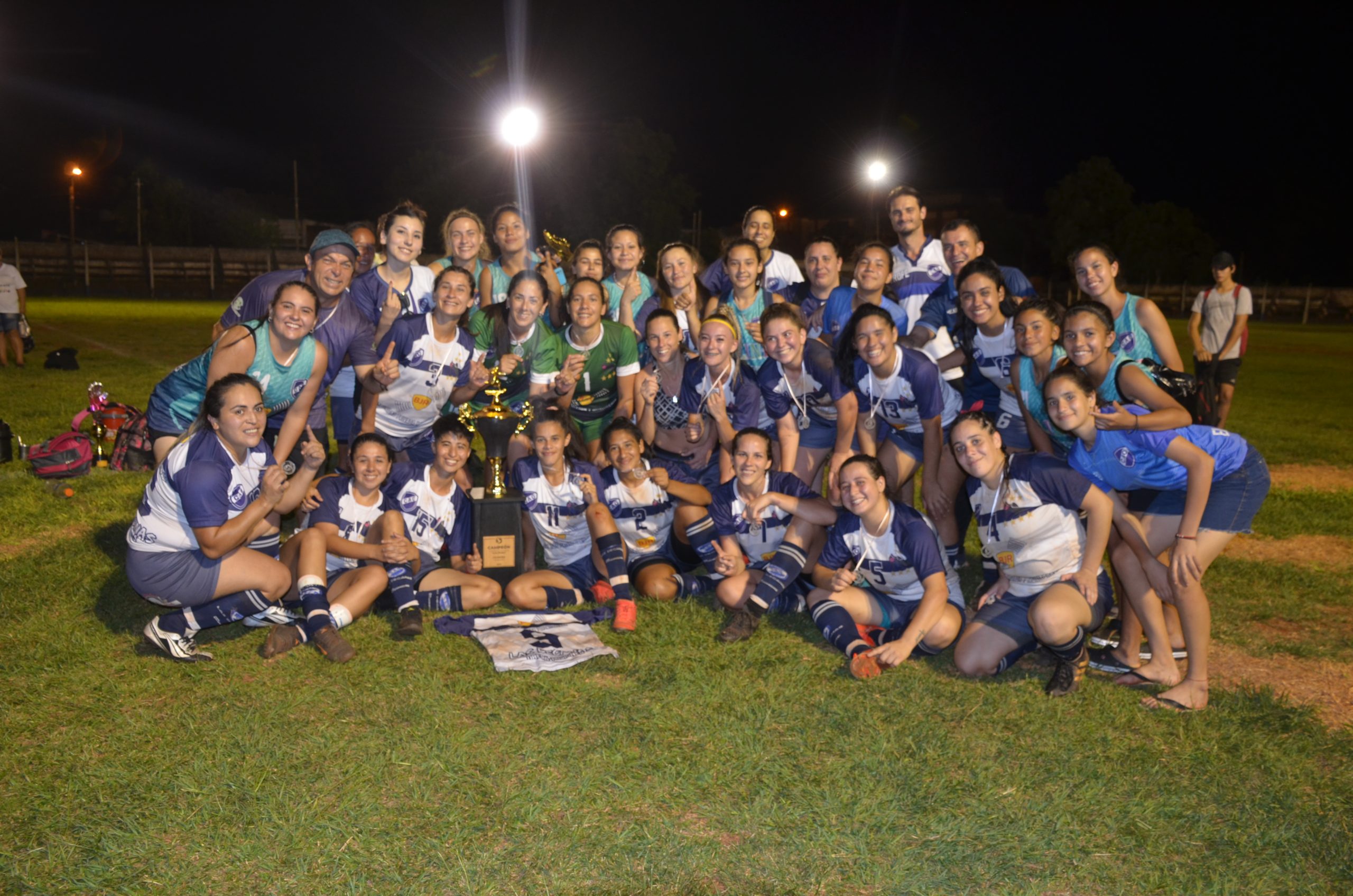 Las Decanas y su costumbre de salir campeonas