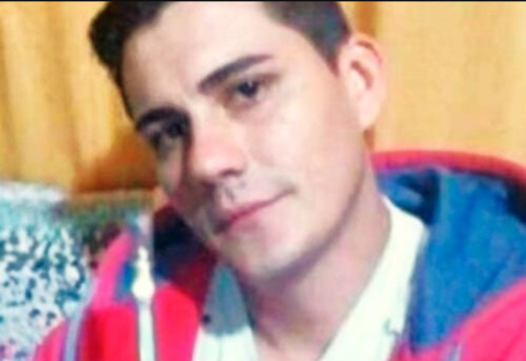 Hallaron la camioneta de Ariel Peña calcinada, quien esta desparecido desde diciembre