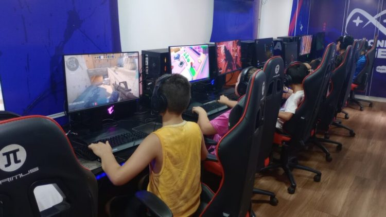 El Camión Gamer inició su gira 2024 en Oberá