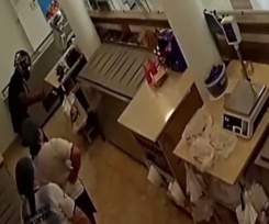 Un motochorro armado ingreso a Grido robando 150mil pesos, la policía continua buscando al delincuente