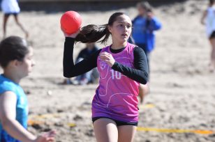 Obereña convocada al Campus Nacional de Beach Handball 