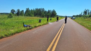 Una mujer falleció tras despistar con su motocicleta en Itacaruaré