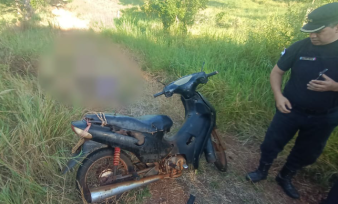 Un hombre falleció tras perder el control de su moto en Andresito