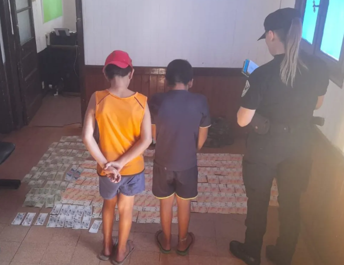 Dos menores robaron medio millón de pesos de la estación de servicio YPF de Campo Viera