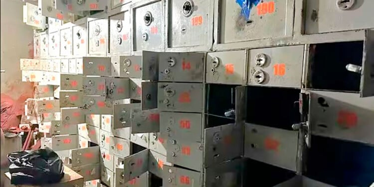Robo multimillonario: Vaciaron las cajas de una casa de cambios en Ciudad del Este