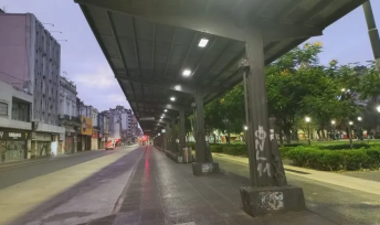 Rosario se paralizo ante la situacion de violencia, no hay clases, ni colectivos,  suspendieron la recolección de residuos y pararon los taxis