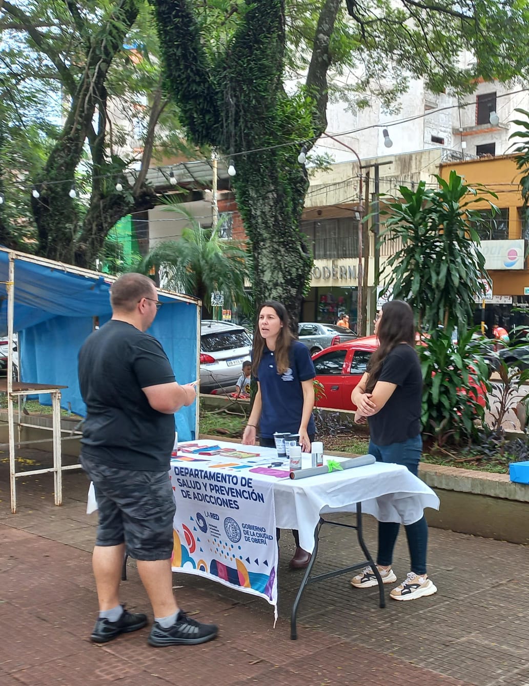Obera sigue luchando contra el Dengue, explicando como combatirlo y que hacer ante síntomas