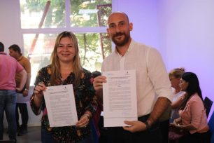 Firma de Convenio entre el Gobierno de la Ciudad de Oberá y la Escuela de Robótica
