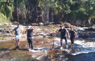 Un menor fue hallado ahogado en el arroyo Saltito de Dos de Mayo