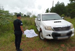Campo Ramón: Un hombre fue hallado sin signos vitales dentro de su camioneta