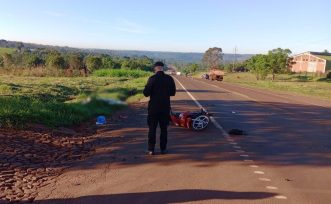 Falleció motociclista embestido por un camión en Campo Viera