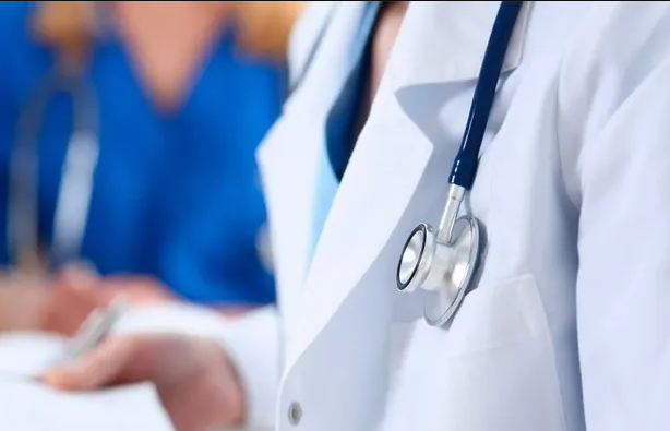 La Justicia postergó el plazo para que las prepagas devuelvan lo que cobraron de más