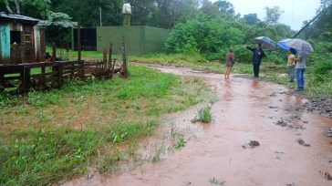 Vecinos de Oberá asistidos por el temporal