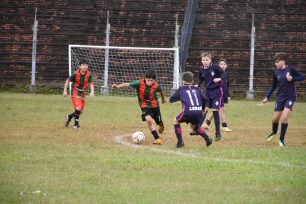 AEMO recibió a la Academia Bello Centro en un intercambio futbolístico internacional