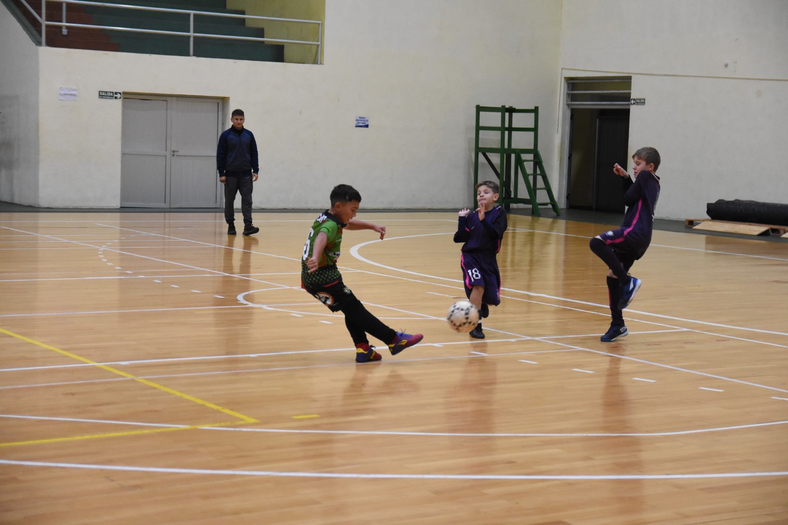 La selección misionera masculina de Handball menores concentró en Oberá