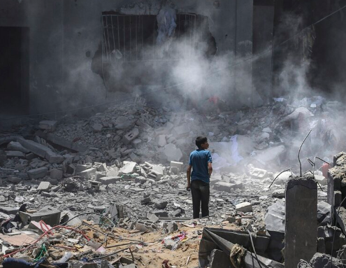 Al menos 42 personas murieron por un ataque israelí en Gaza