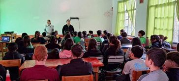 La Policía Comunitaria brindó un taller preventivo en el Centro Educativo Polimodal N° 56 de Barrio Norte