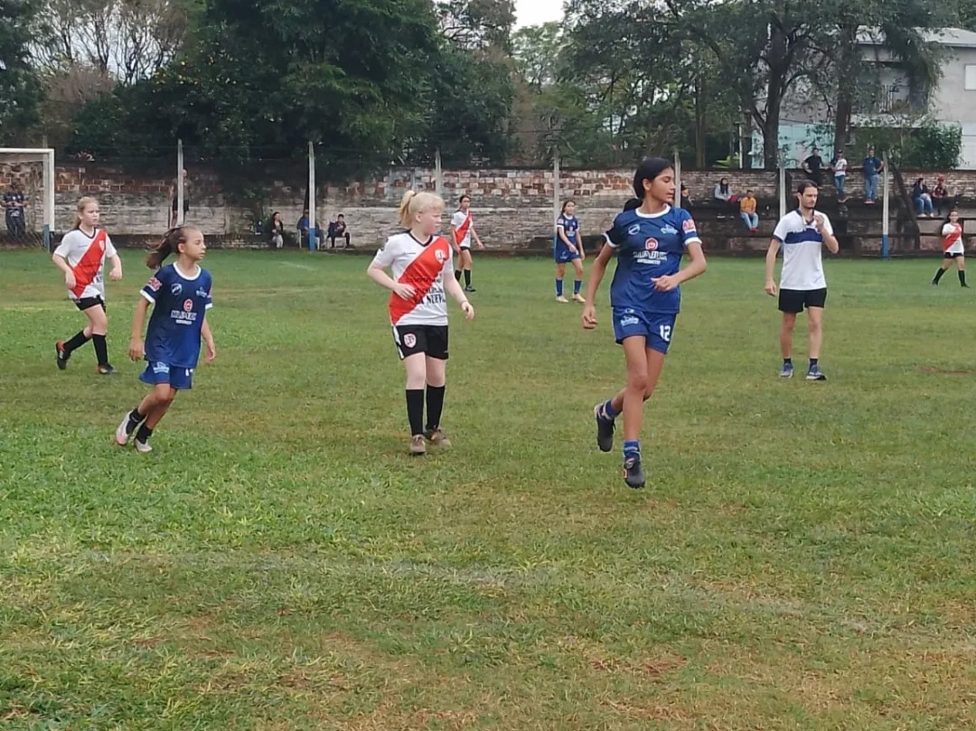 Un paso más para el semillero del Femenino de futbol Obereño