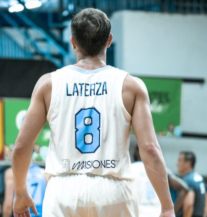 Juan Ignacio Laterza renovó contrato con Oberá