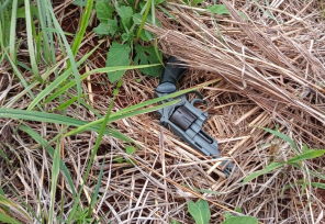 Atraparon a un ladrón que le robó a un jubilado y le secuestraron un arma de fuego