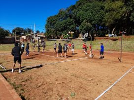 El interbarrial de vóley pasó por el Barrio Kindgreen de Oberá