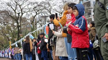 Mucho amor patriótico durante el acto de la Independencia Nacional y aniversario de Oberá