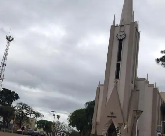 Lunes inestable, inicio la semana con frío y lluvias